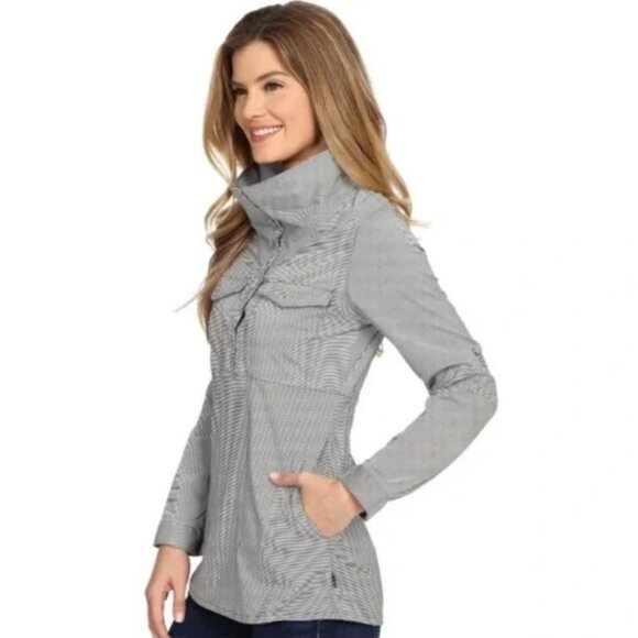 Mountain Hardware Women's Citypass Popover Shirt Pockets Cowl Neck Gray Stripe S - Picture 1 of 8